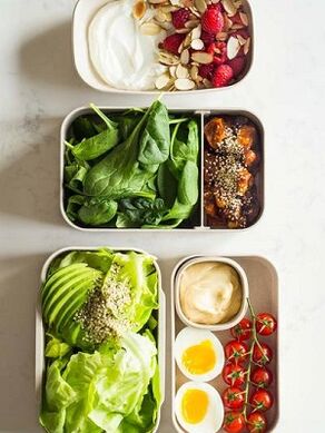 ما يمكنك وما لا يمكنك تناوله في نظام كيتو الغذائي